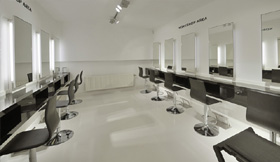 Inglot, design beauty salon - 