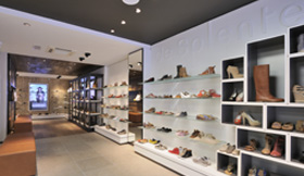 Design stunning shop for shoes – De Splenter Shoes - Shoes