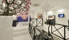 Inglot, design beauty salon - 