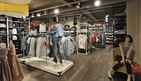 Retail design Fashion Mall Deto Jeans - 