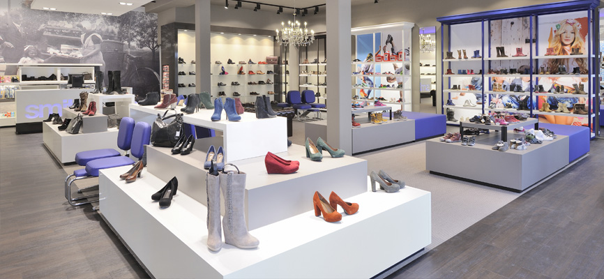 Smit Shoes: Design new shoe store - 