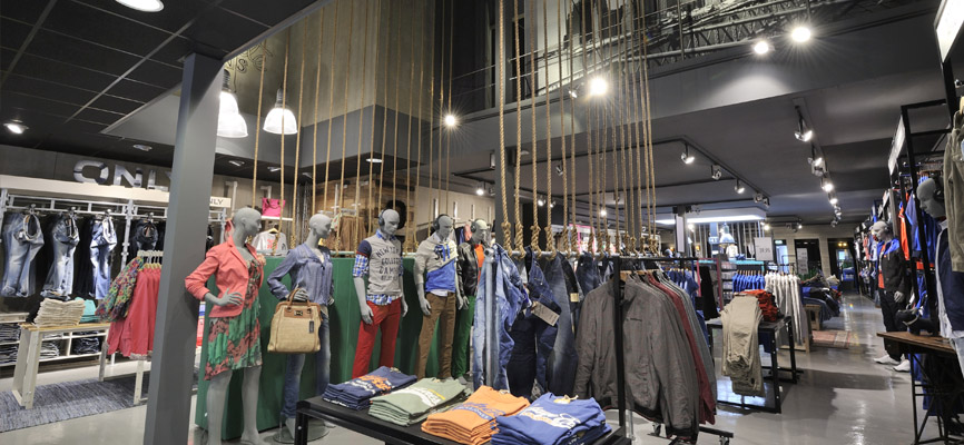 Stout! Jeans, Raalte: Successful Dutch Interior design fashion - 