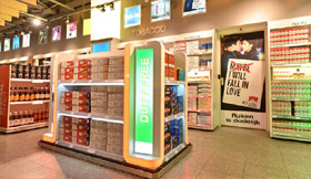 Shop Fly, Interior design Eindhoven Airport - 