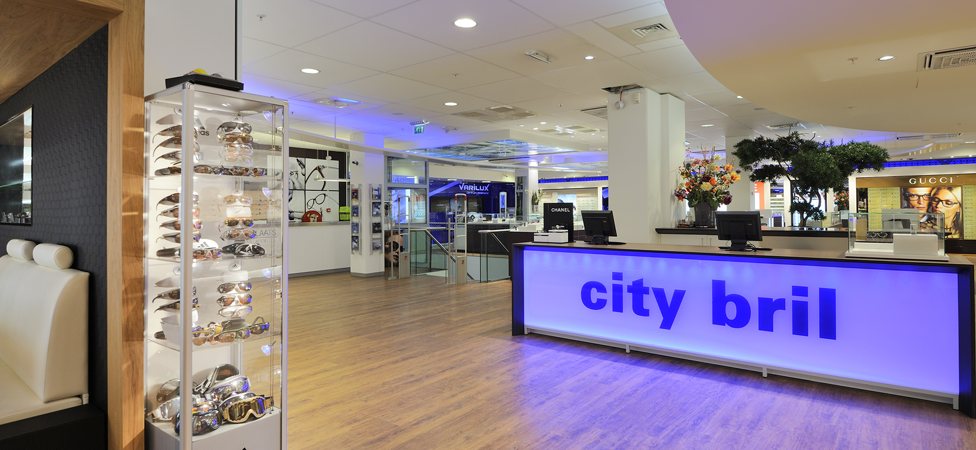 Retail design City Lens Optician, Rotterdam - Optician