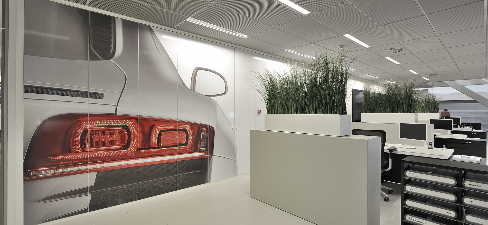 Design and shopfitting Audi Showroom, NL - 