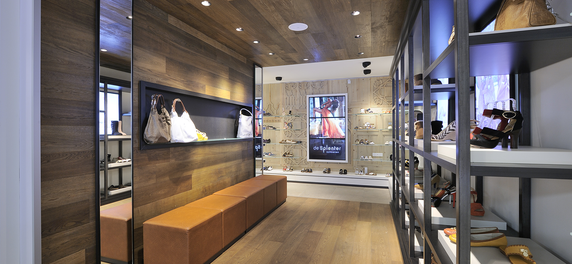 Design stunning shop for shoes – De Splenter Shoes - Shoes