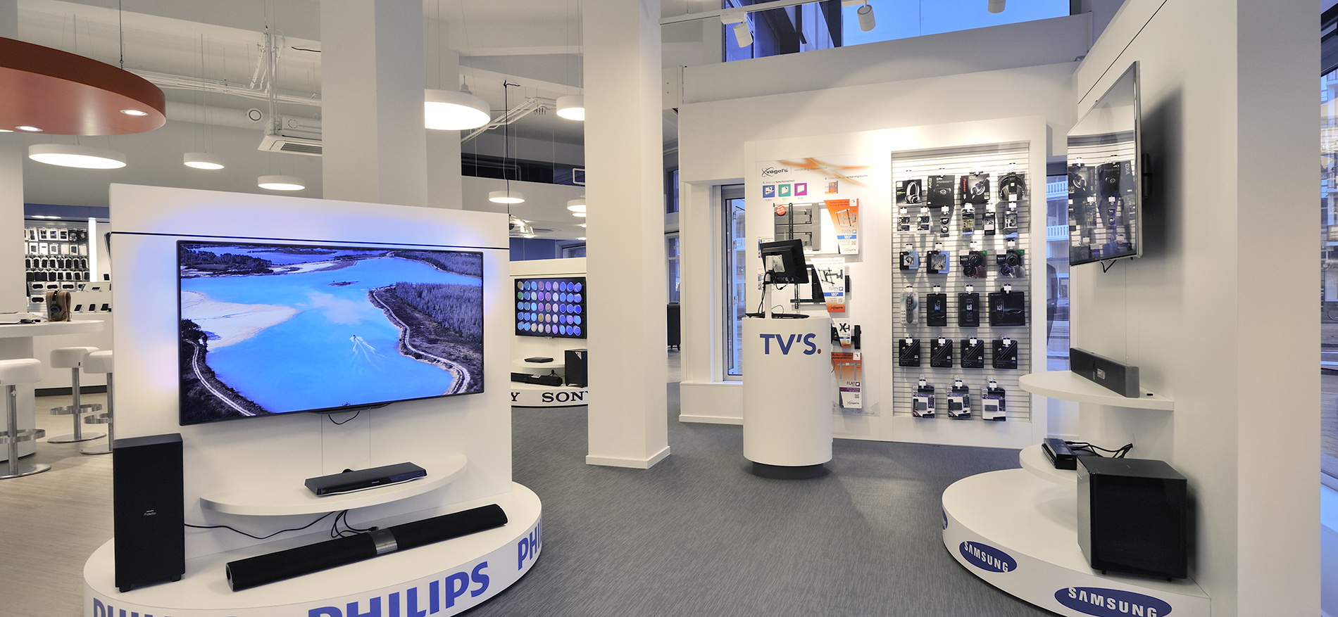 Interior Coolblue Electronics Rotterdam - Retail chains