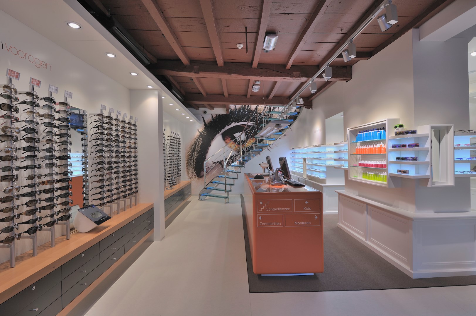 Jochem for eyes: Interior design + made - Optician
