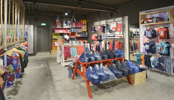 Peter Fashion – Coevorden: Retail design - 