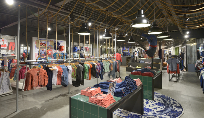 Peter Fashion – Coevorden: Retail design - 