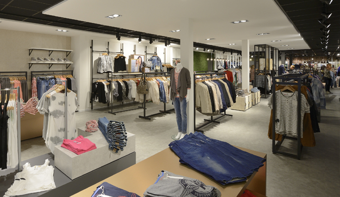 Peter Fashion – Coevorden: Retail design - 