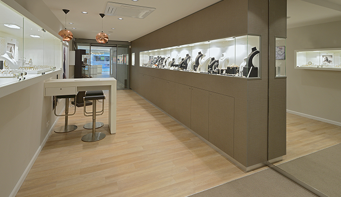 Design Interior Jeweler Declerq (BE) - Jeweler