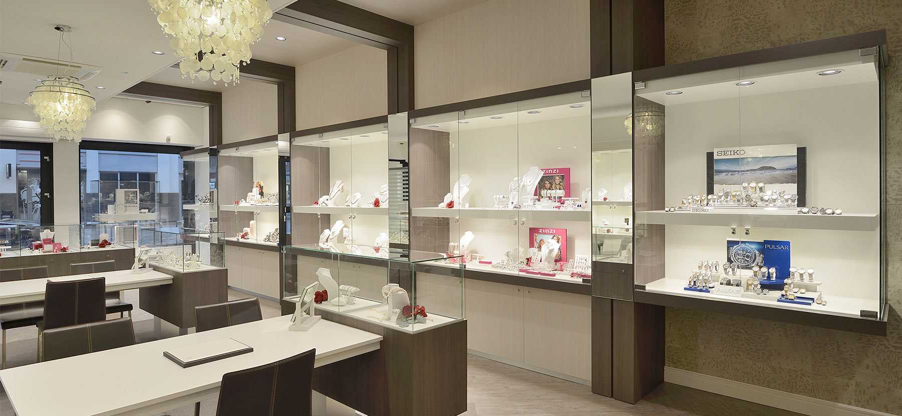 Shop fitting secure jewelry store Robert den Haag by WSB - 