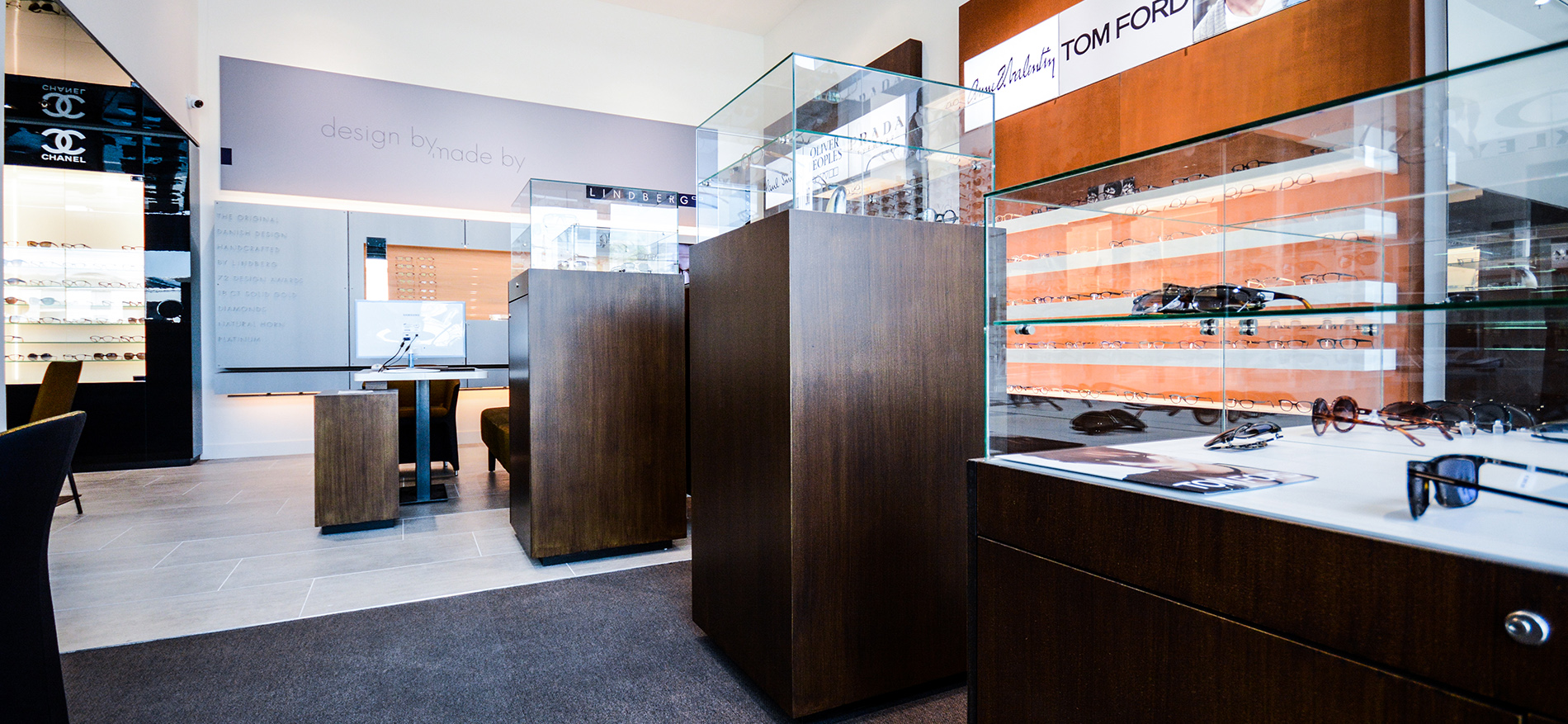 Schmidt Optician – Amsterdam: Retail design optical store - 