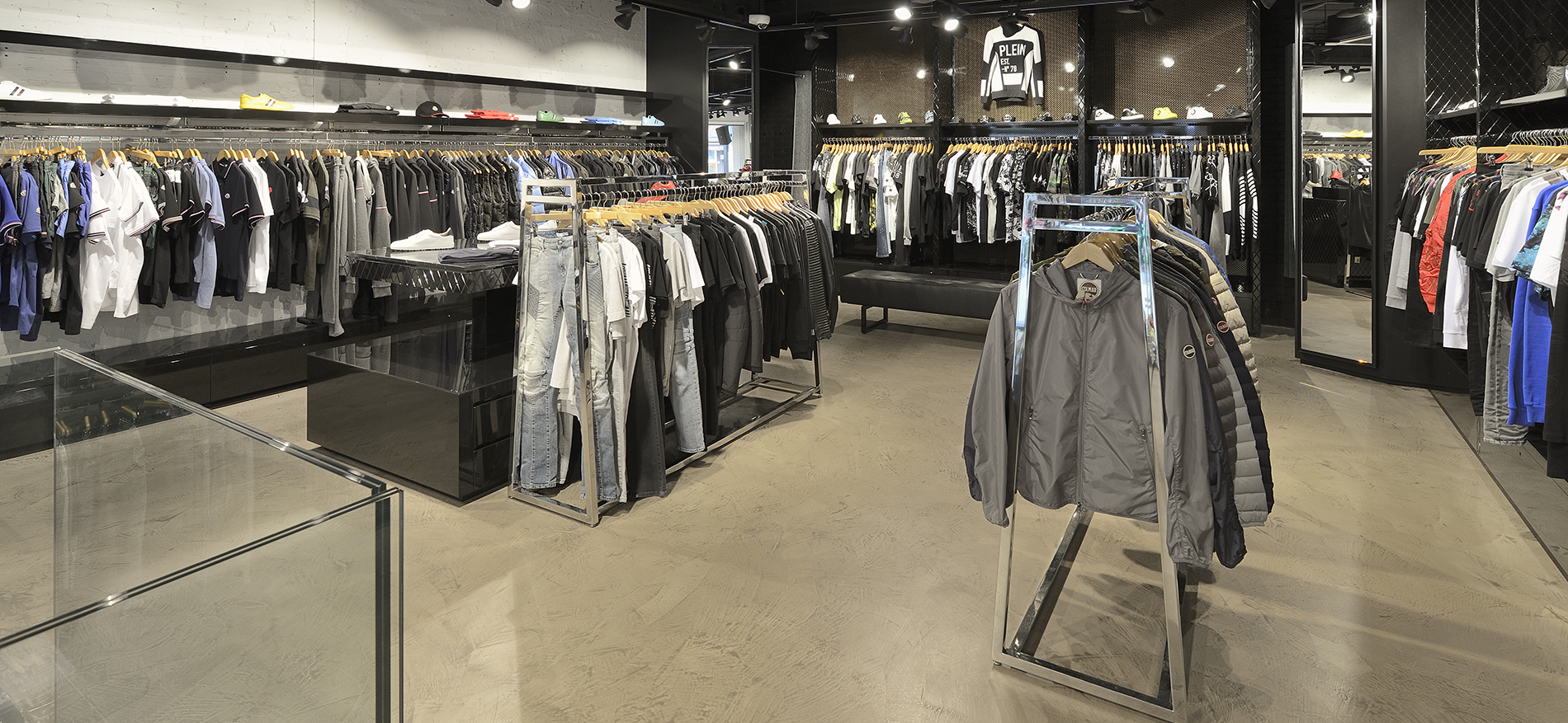 Beachim Fashion: Retailconcept for dutch luxury multi brandstore - 