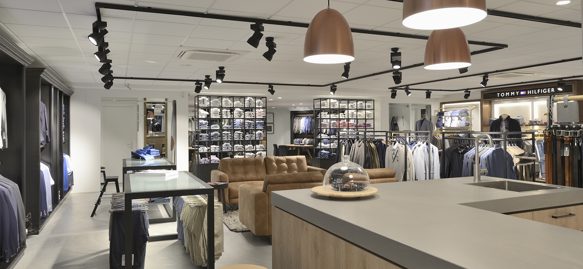 Bossenbroek Men’s Fashion: Retail design and shopfitting - Fashion