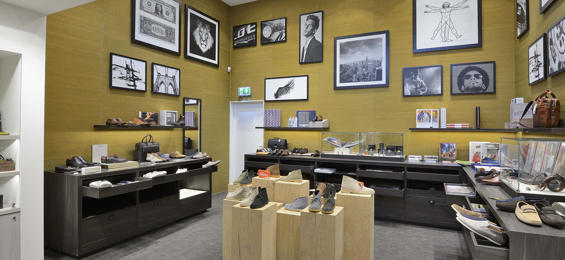 Shuz in Wassenaar: Retail design shoes conceptstore - 