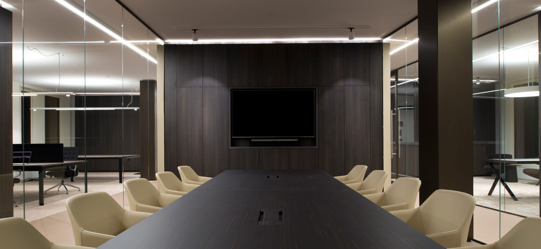 Custom furniture for an office in Luxembourg, JFPE - 