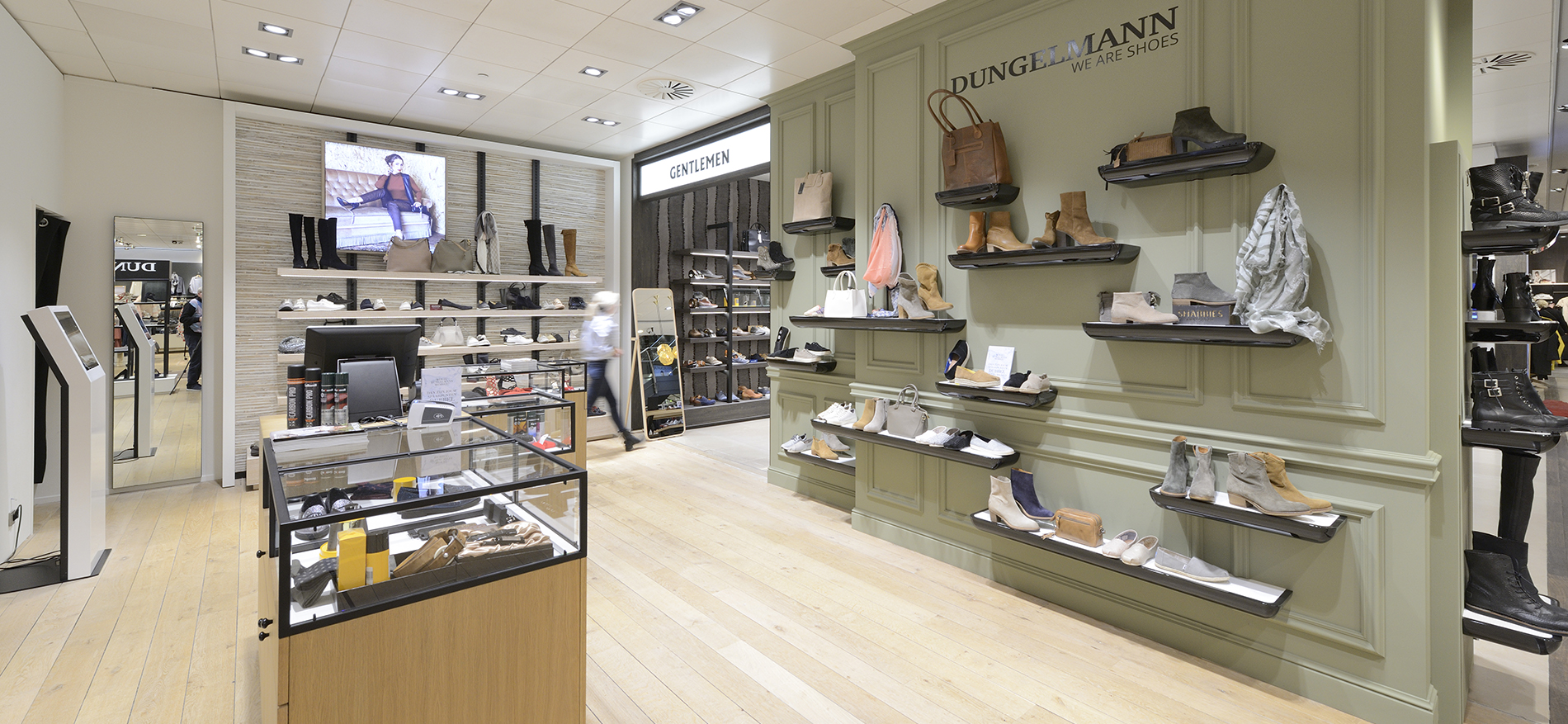 Shop-in-shop Dungelmann Schoenen and Berden Mode - Shoes