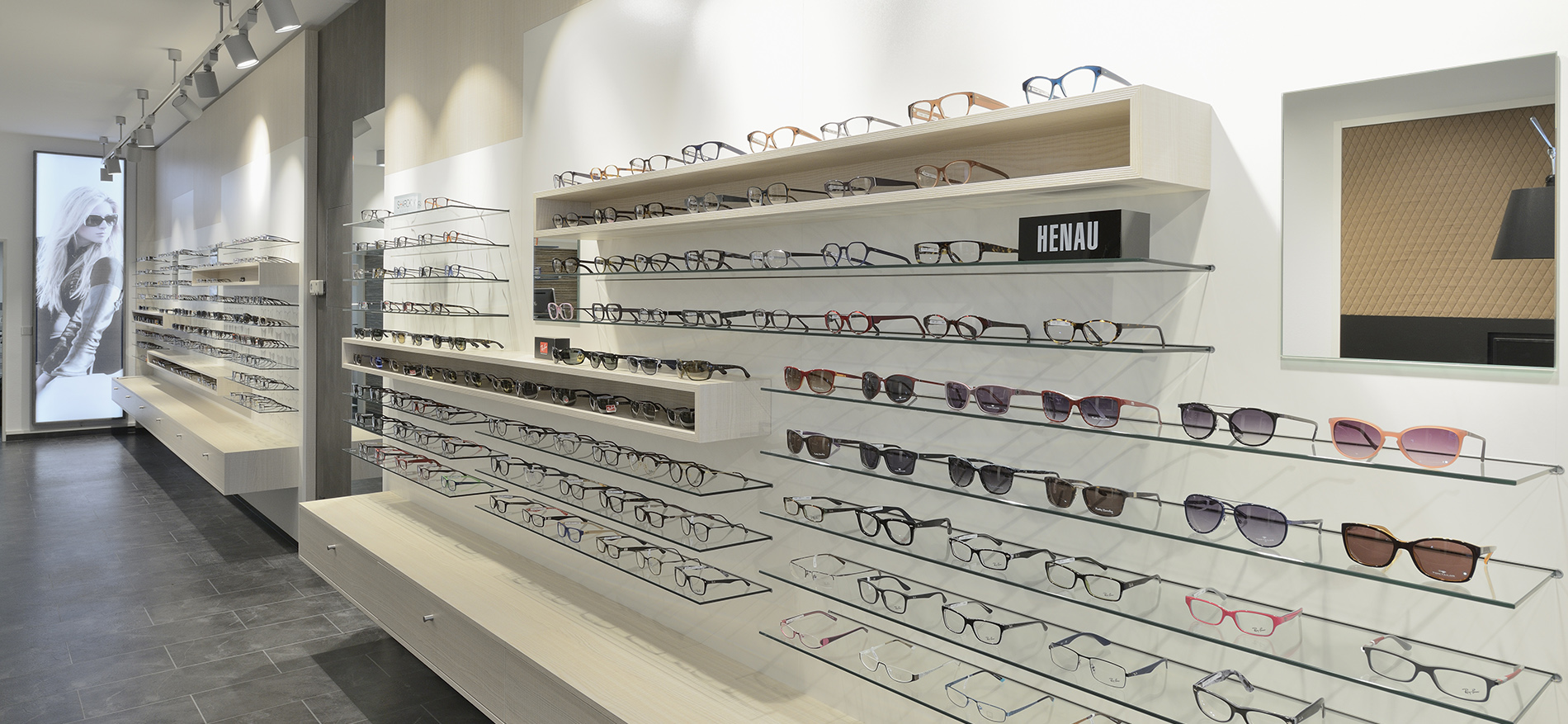 Klöckner Optik fully renovated shop interior - Optician