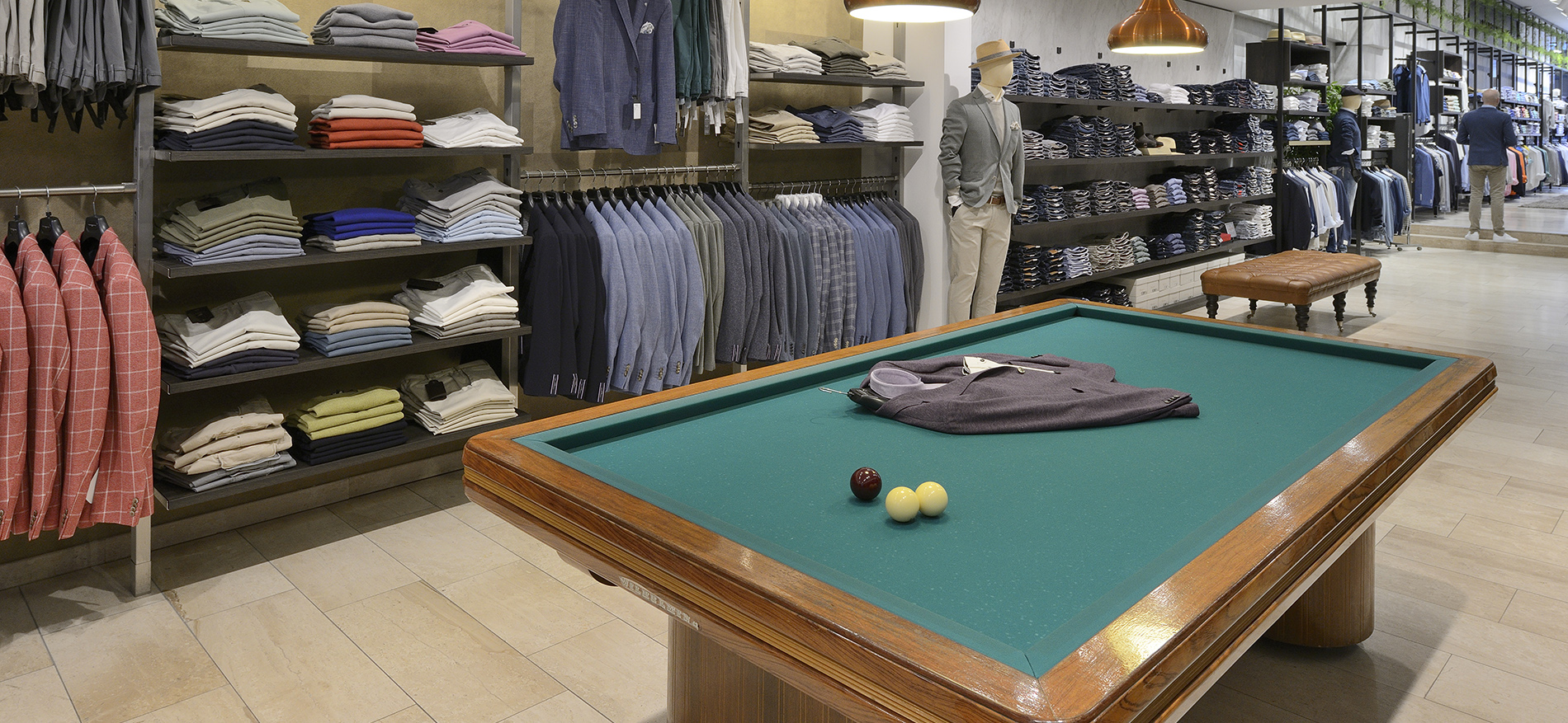 Thorough restyling MarcEdwards Menswear, Haarlem - 