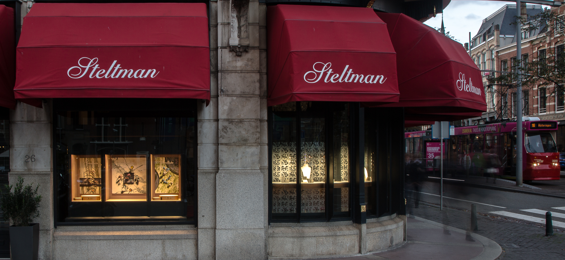 Renovation Juweler Steltman | The Hague - Jeweler