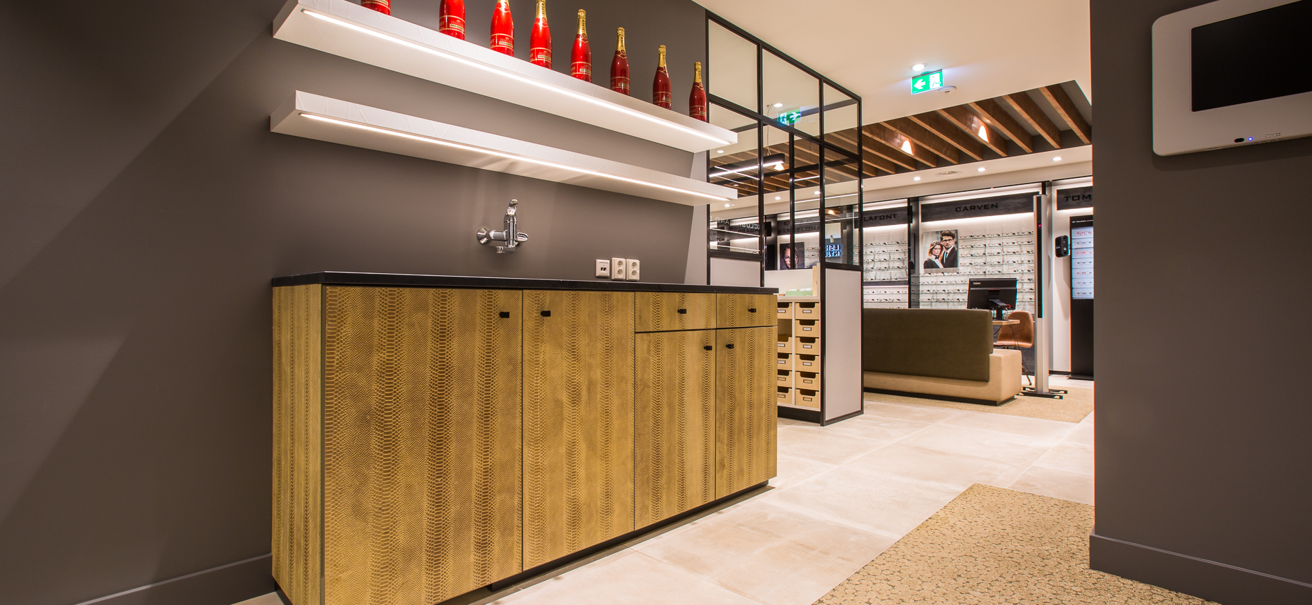 Reyntjens Optics | Complete Shop Design - 