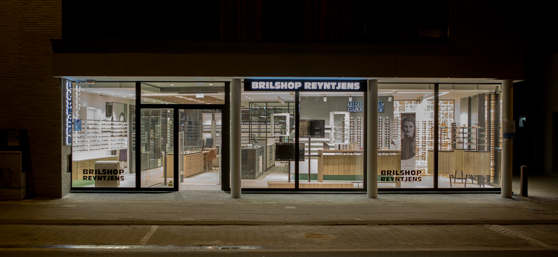 Reyntjens Optics | Complete Shop Design - 