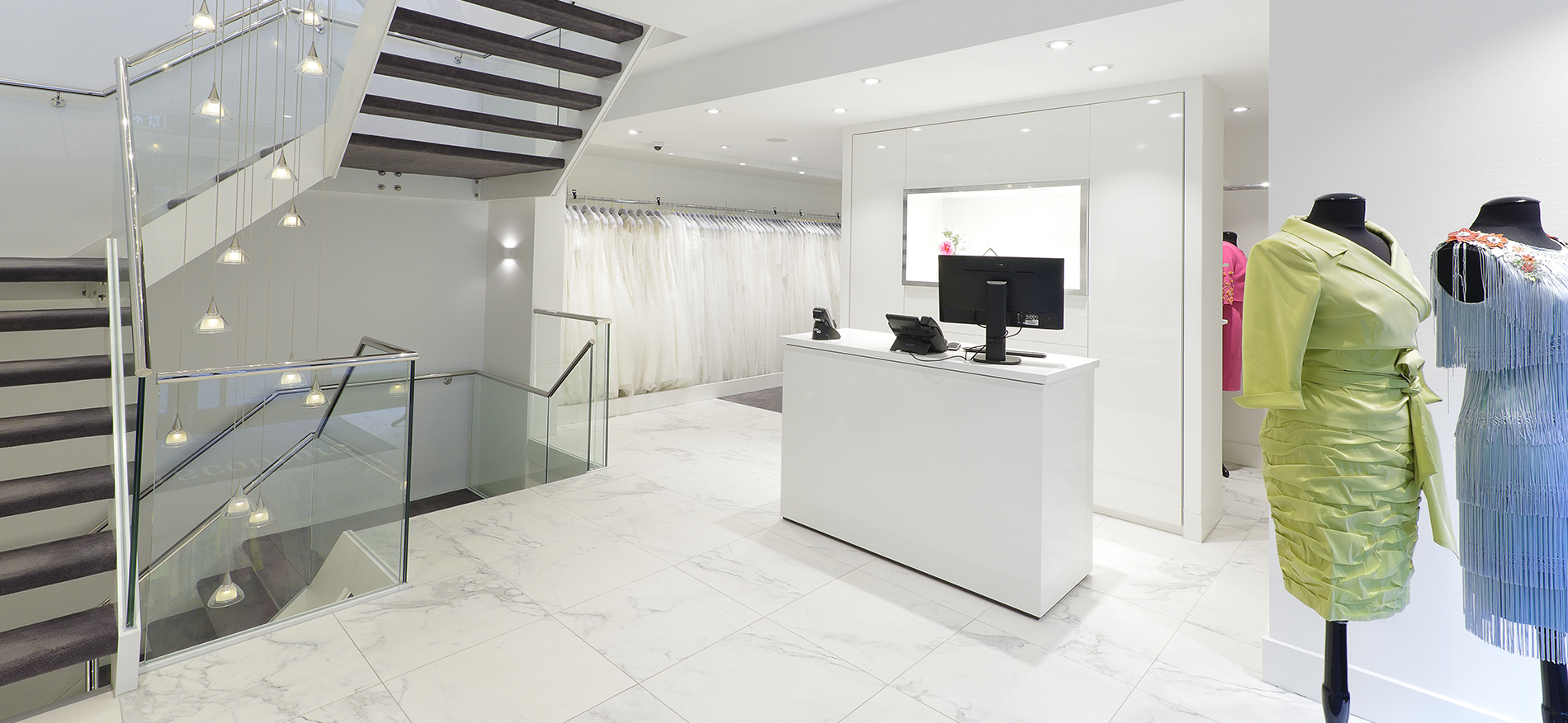 Covers Couture, Utrecht | Bridal shop interior - 