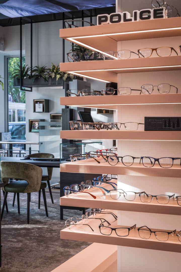 Presentation glasses optician WSB Shopfitting