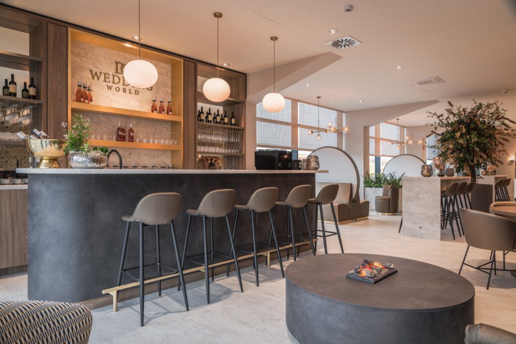 Interior design wedding store WSB Shopfitting