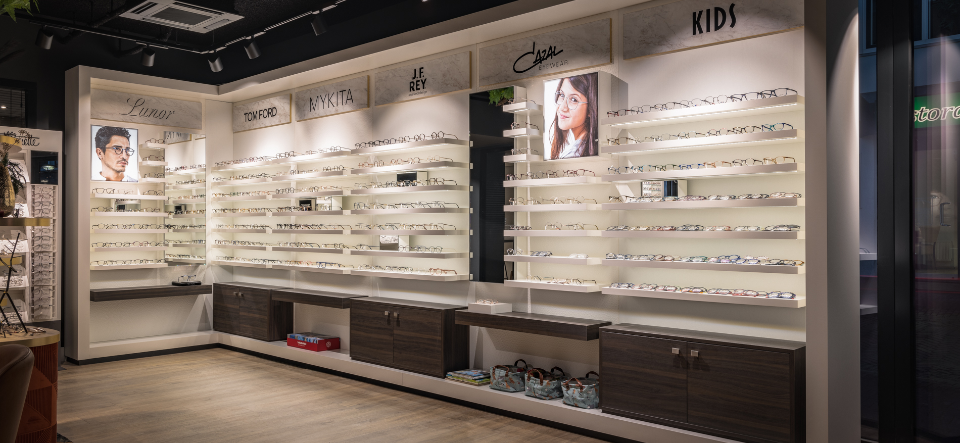 Van Leeuwen Opticien | Hardinxveld (NL) - 