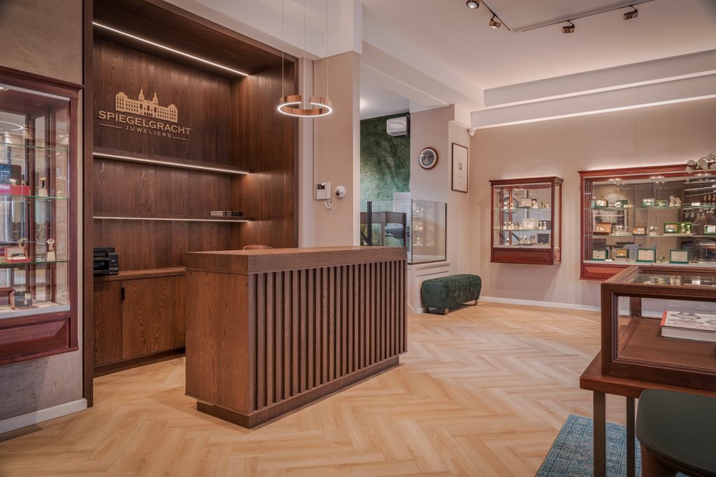 Shopfitting jewelers WSBDESIGN.COM