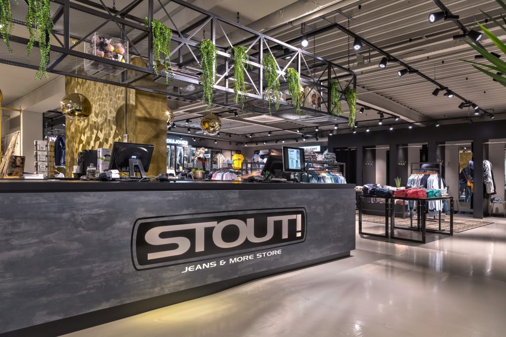 Modewinkel ontwerp en realisatie door WSB Interieurbouw