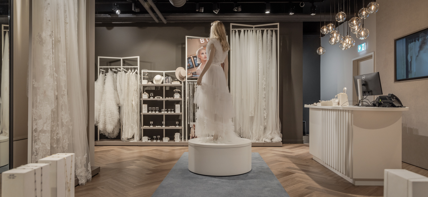 Poirier in Wedding World | Oberhausen (DE) - Fashion