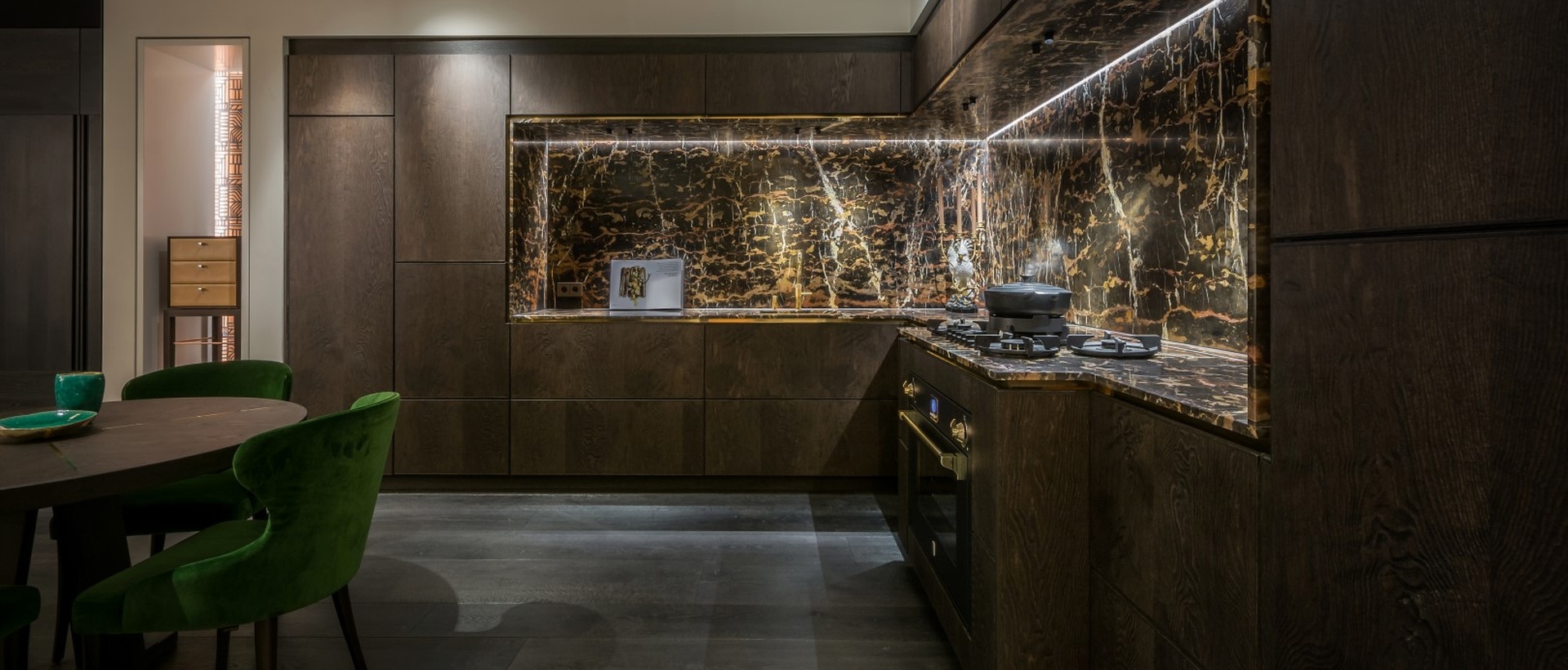 Signature kitchen door WSB